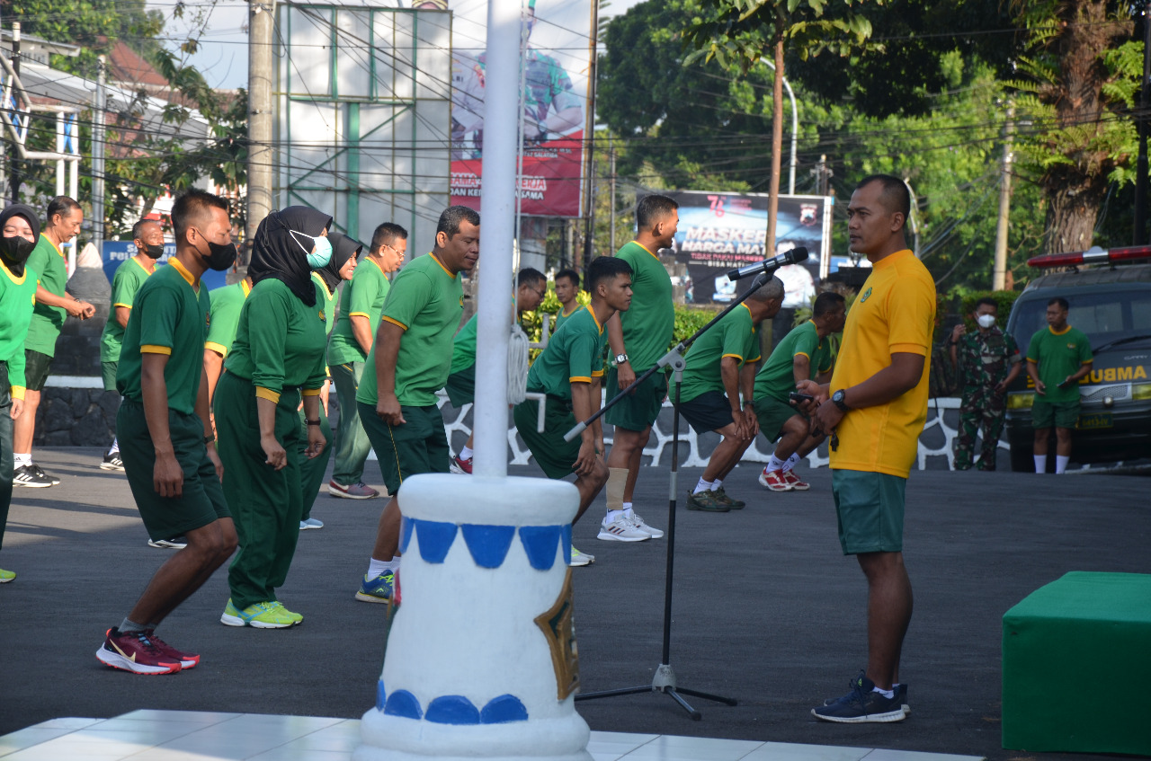 Jaga Stamina, Prajurit Korem 073/Makutarama Dan Disjan Aerobik Bersama